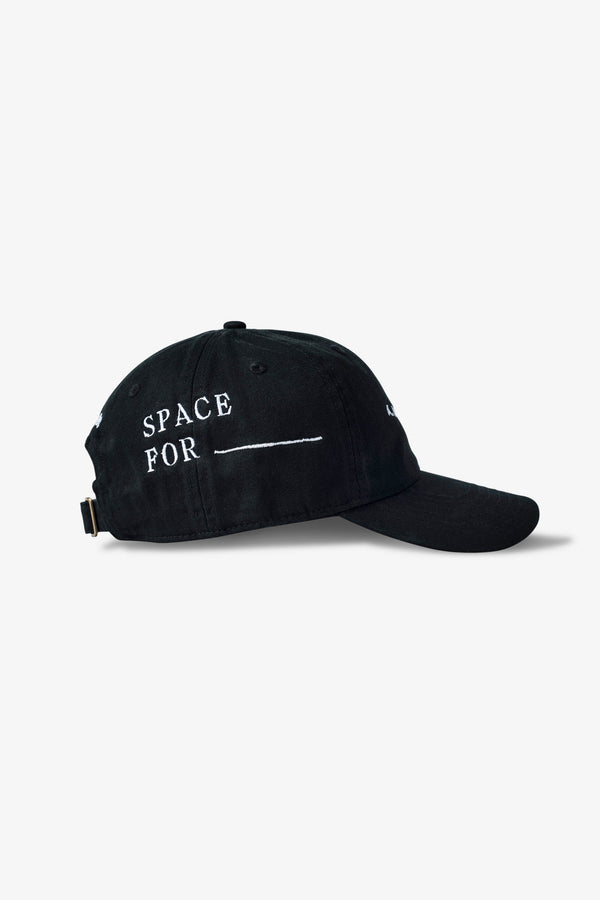 A. Darling Kiosk Blank Space Hat Black