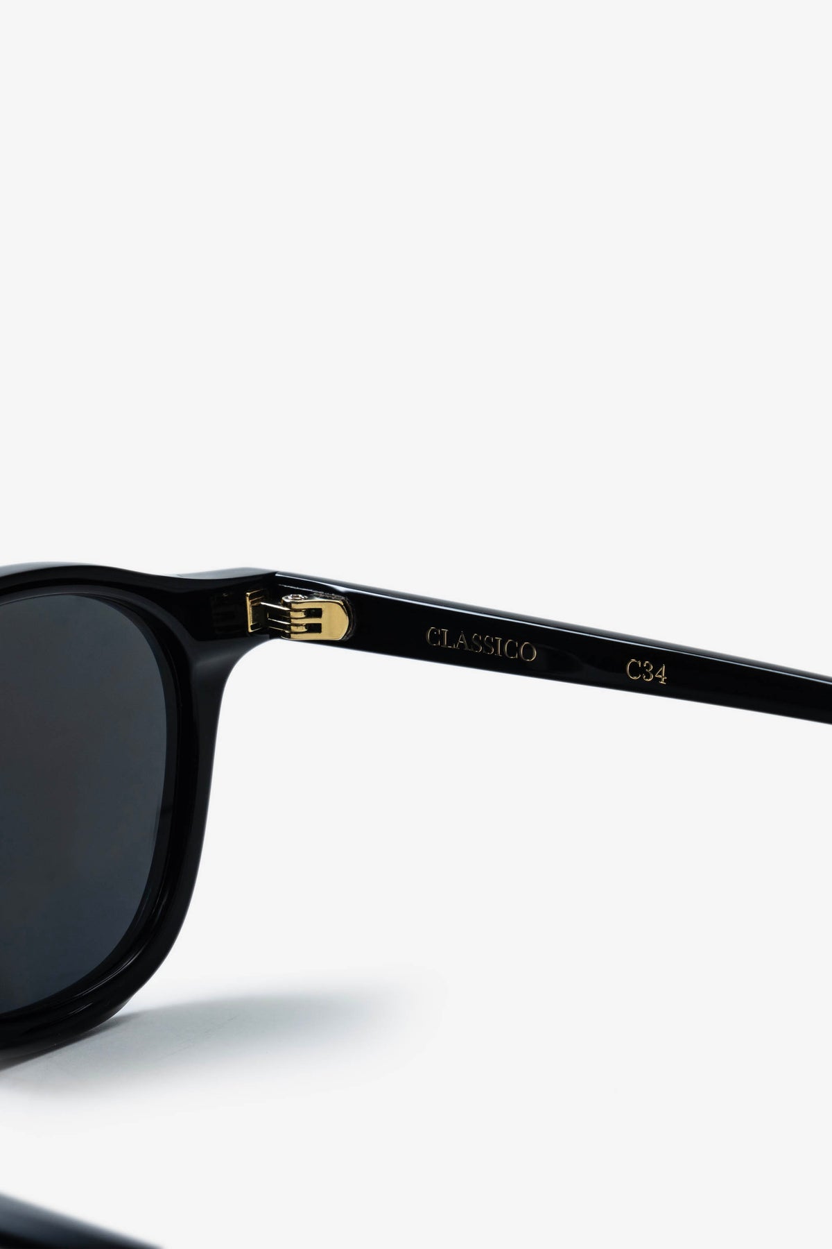 CLASSICO C34 Wellington Frame Black