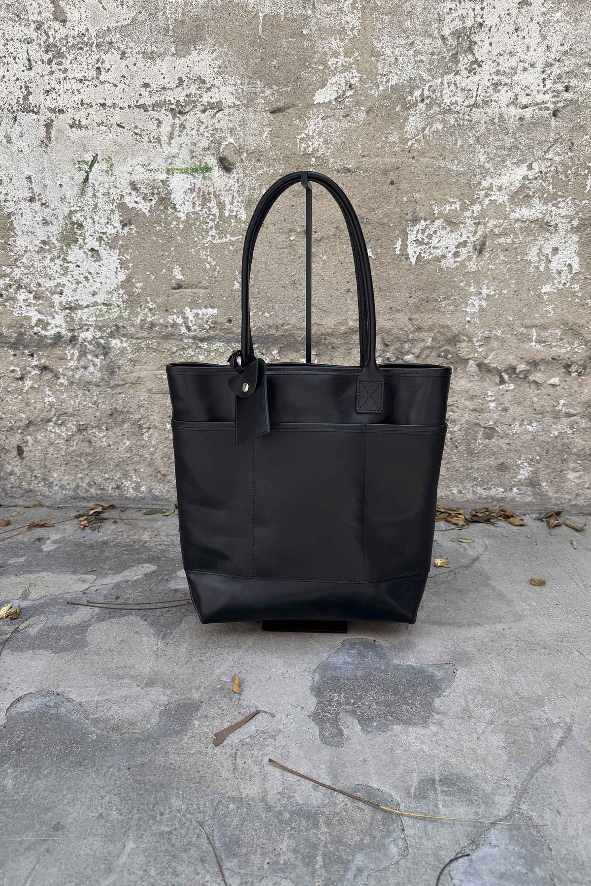 Good Tote Leather Black
